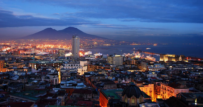 napoli-notte-tgf24
