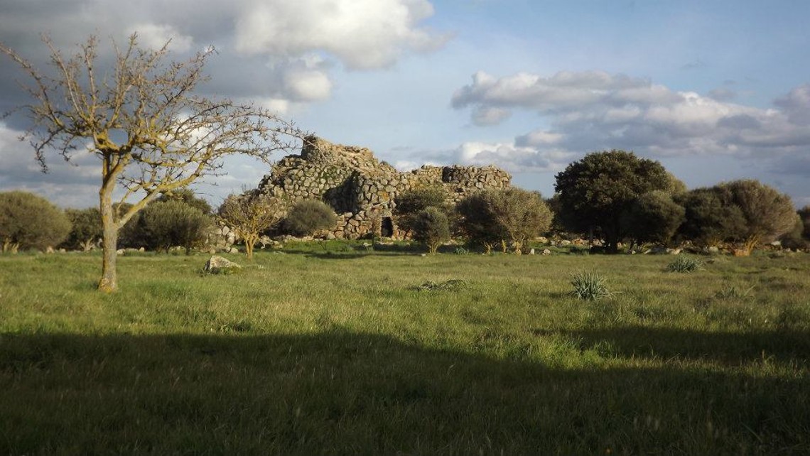 nuraghi
