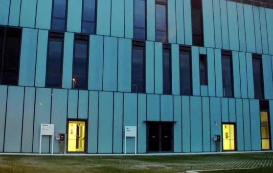 Massa. Niente pensiline: obitorio come l’equatore.