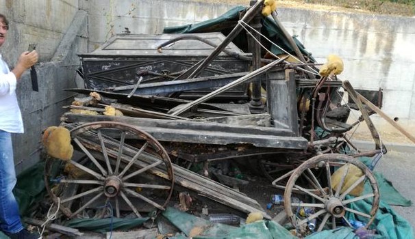 carrifunerbi-antichi-abbandonati