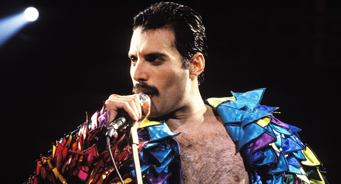 mercury 24 novembre 1991. Addio a Freddie Mercury, leader dei Queen.