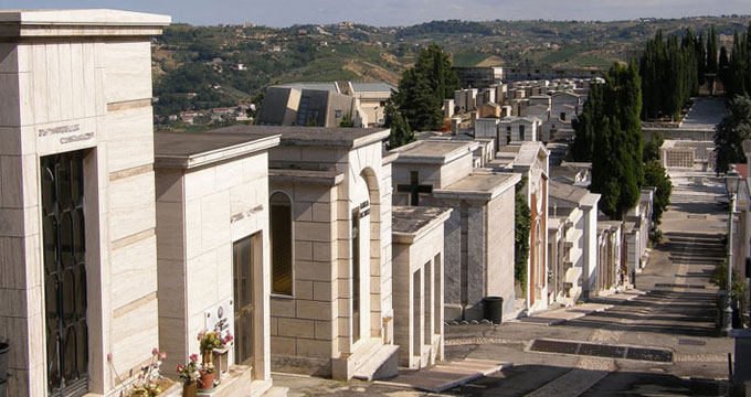 Chieti_Cimitero_SantAnna Chieti. Al cimitero sparita la tomba della nonna.