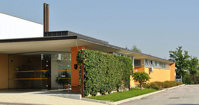 L’impianto di Spinea scoppia: defunti “in coda” per la cremazione.