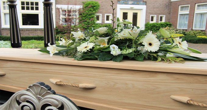 Roma. Funerali a prezzi calmierati? L’Ama sospende il servizio.