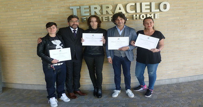 copertina-articolo “Nuovi Gesti – la figura professionale del Tanatoprattore”. Modena, 15/19 maggio 2017.