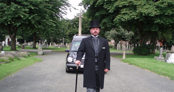 Germania. Cremazione con intruso.