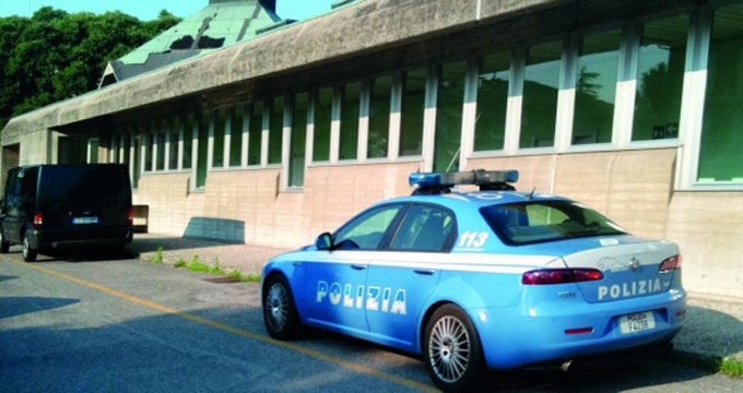 Mantova. Parla a voce alta in obitorio: picchiato dai parenti di un defunto.