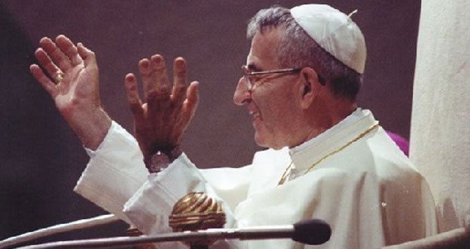 4-ottobre–nel-1978-in-vaticano-si-tiene-la-cerimonia-funebre-di-albino-luciani-il-papa-dei-trentatre-giorni
