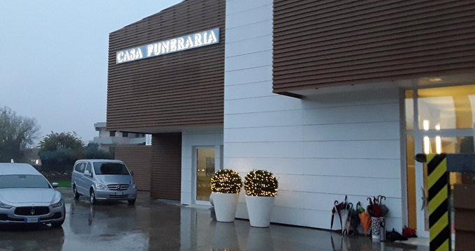 casa-funeraria-main-pioggia