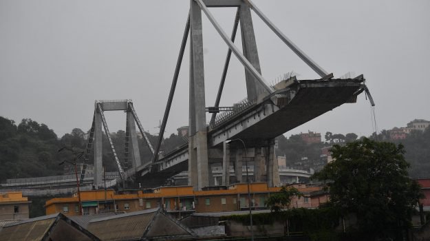 crollo-viadotto-Morandi-Genova