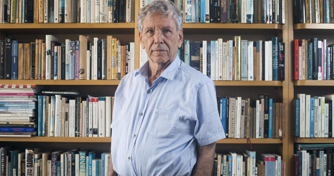 Amos-Oz-tgf24