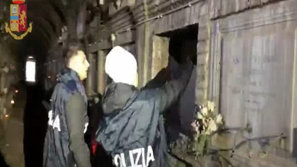 droga loculo cimitero Verano