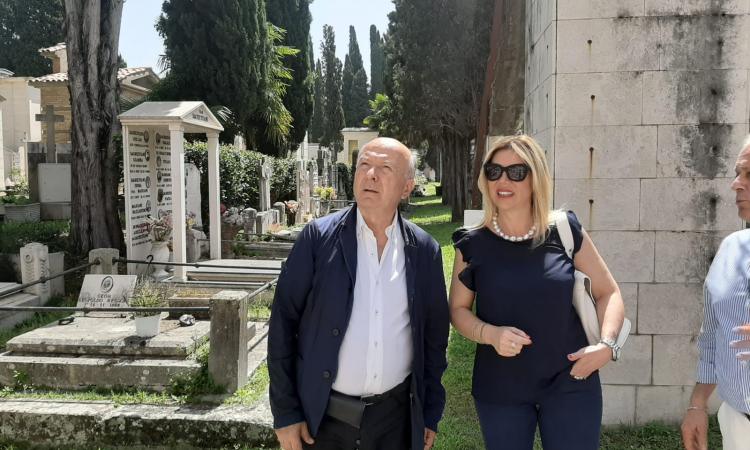 melasecche-e-musacchi-al-cimitero-terni