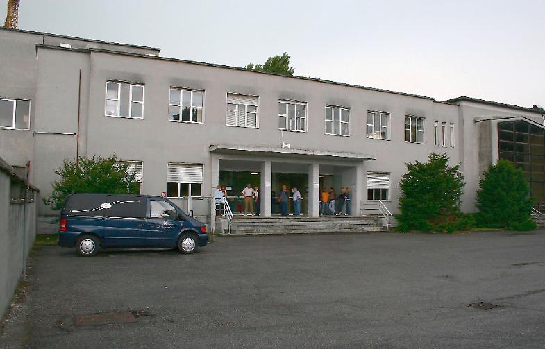 Cremona. La salma parcheggiata da due mesi senza sepoltura.