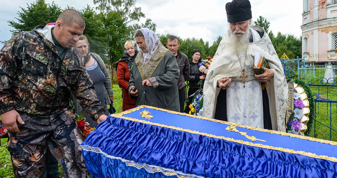 Funerali alla russa: le tradizioni funebri e i costi dell’estremo saluto.