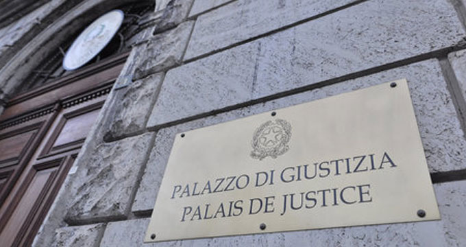 Aosta. Corruzione pompe funebri: due condanne e un patteggiamento.