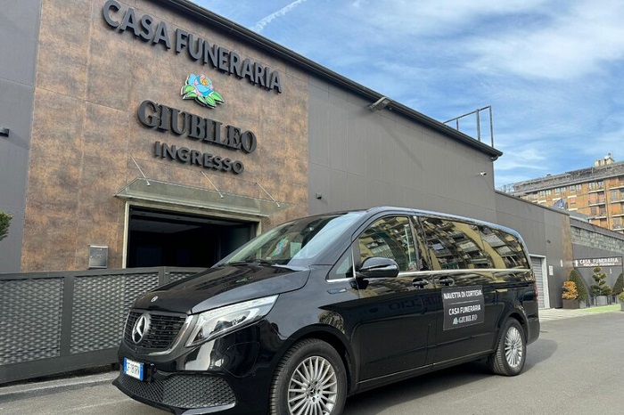 Innovazione e sostenibilità nel settore Funerario: L’Impresa Giubileo introduce il “Funeral Transfert” elettrico.