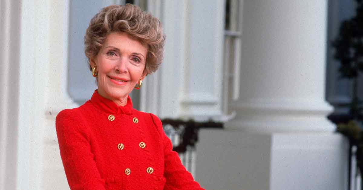 Nancy Reagan 6 marzo 2016. Muore la first lady Nancy Reagan.