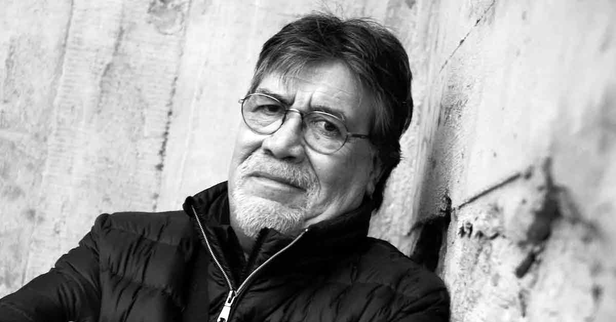 Luis Sepúlveda 16 aprile 2020. Muore Luis Sepúlveda: la voce gentile della libertà che ha insegnato al mondo a volare con le parole.