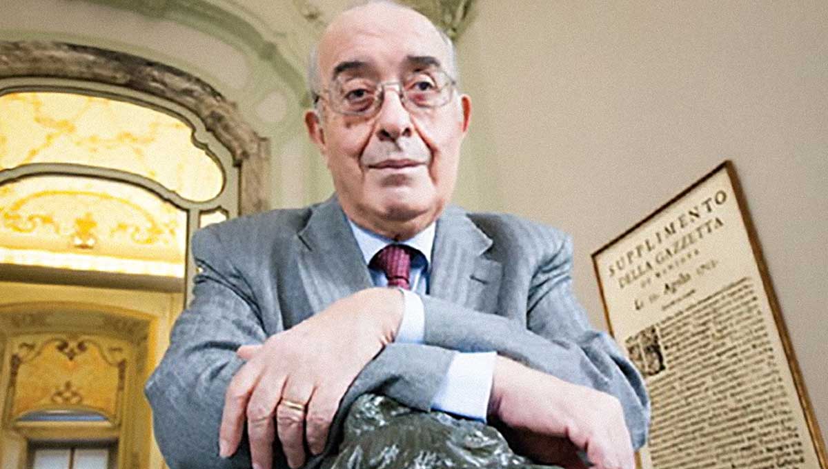 Franco Abruzzo Addio a Franco Abruzzo, maestro di giornalismo e difensore della professione.