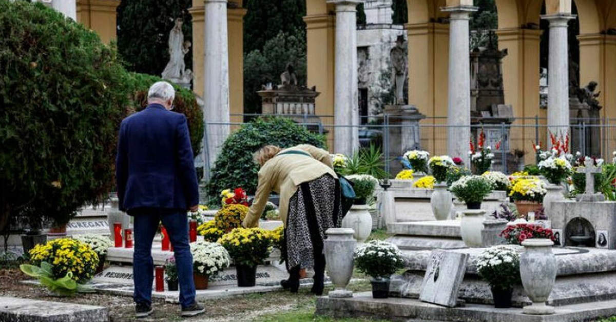 Scambio di cadaveri al cimitero: cremato il defunto sbagliato.
