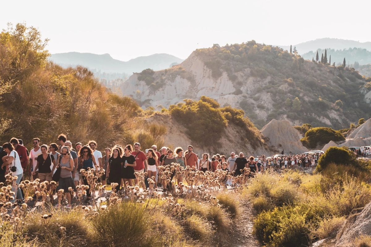 festival la-luna-e-i-calanchi-aliano-2018-c-photo-giuseppe-formiglio Ad Aliano il festival che unisce spettacolo e riflessione sulla morte.