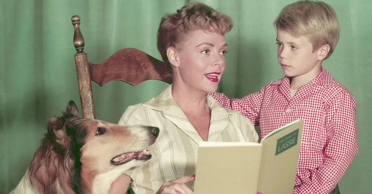 Morta a 100 anni June Lockhart, la star di “Lassie”.