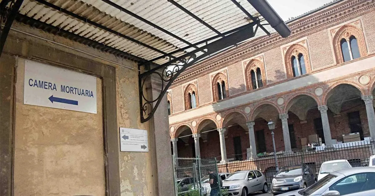 Derubavano i defunti: a Milano indagati 6 dipendenti comunali.