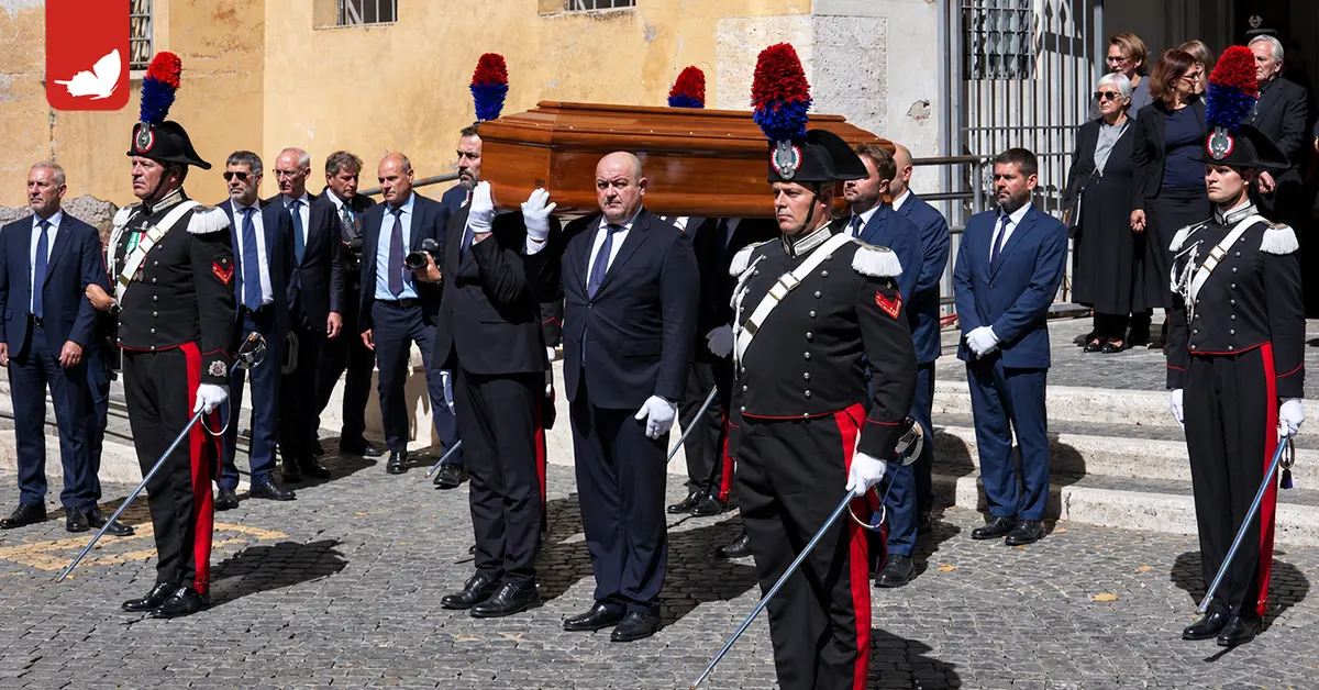 Funerali di Emma Bonino, l’ultimo saluto in Campidoglio.